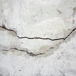 TPE on the trail of crack in concrete buildings