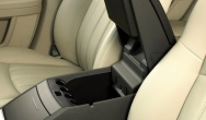 UV-stable, high-flow TPVs for automotive parts