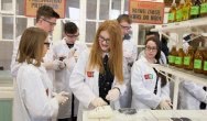 Anwilowe warsztaty chemiczne pod okiem naukowców