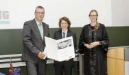 Top graduates from the Technical University of Munich receive Arburg awards
