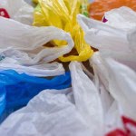 Wielka Brytania zwiększy opłaty za plastikowe torby
