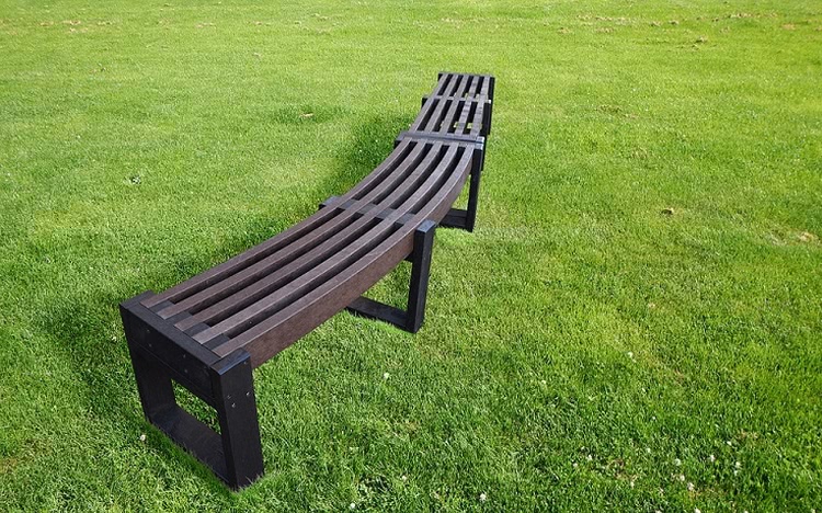 Plaswood bench