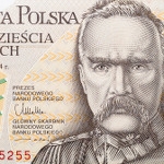Pierwszy polski banknot z tworzyw już w obiegu